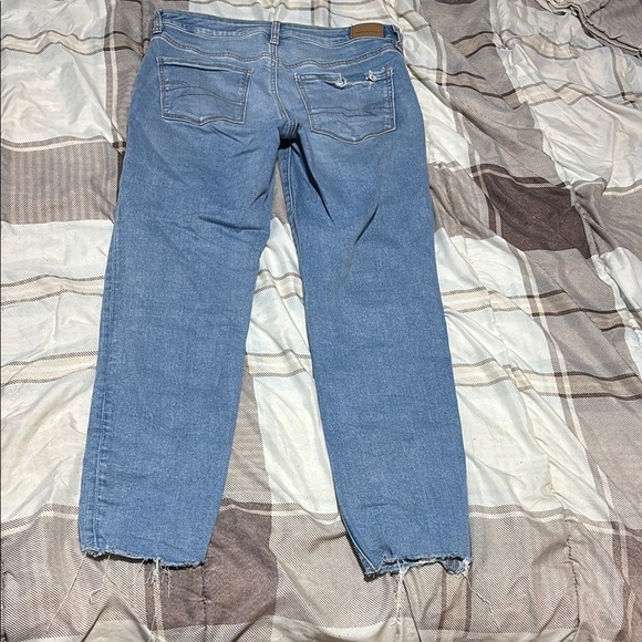 COPY - Women's Blue Distressed Jeans American Eagle Next Level Stretch - Picture 3 of 4